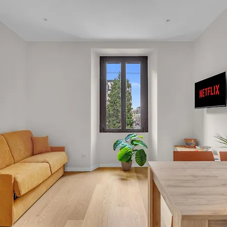 Duomo A Portata Di Metro- Cozy House Διαμέρισμα Μιλάνο