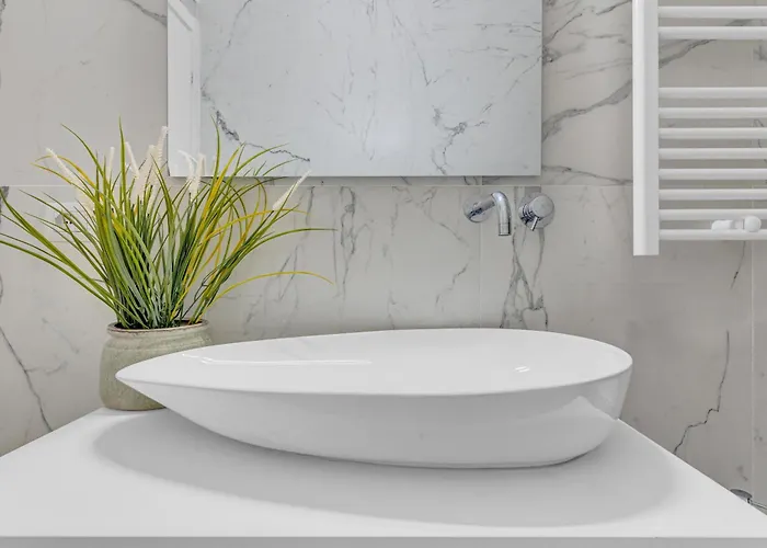 公寓 Duomo A Portata Di Metro- Cozy House *